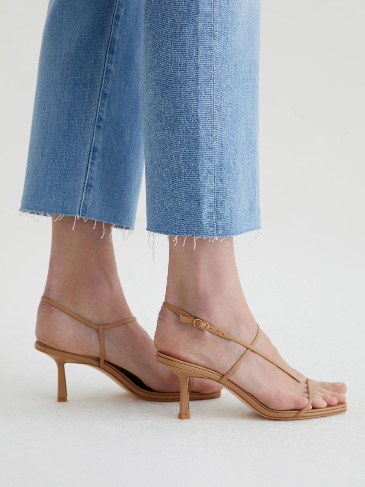 AG Jeans Brinley Crop Jeans in Dana Point