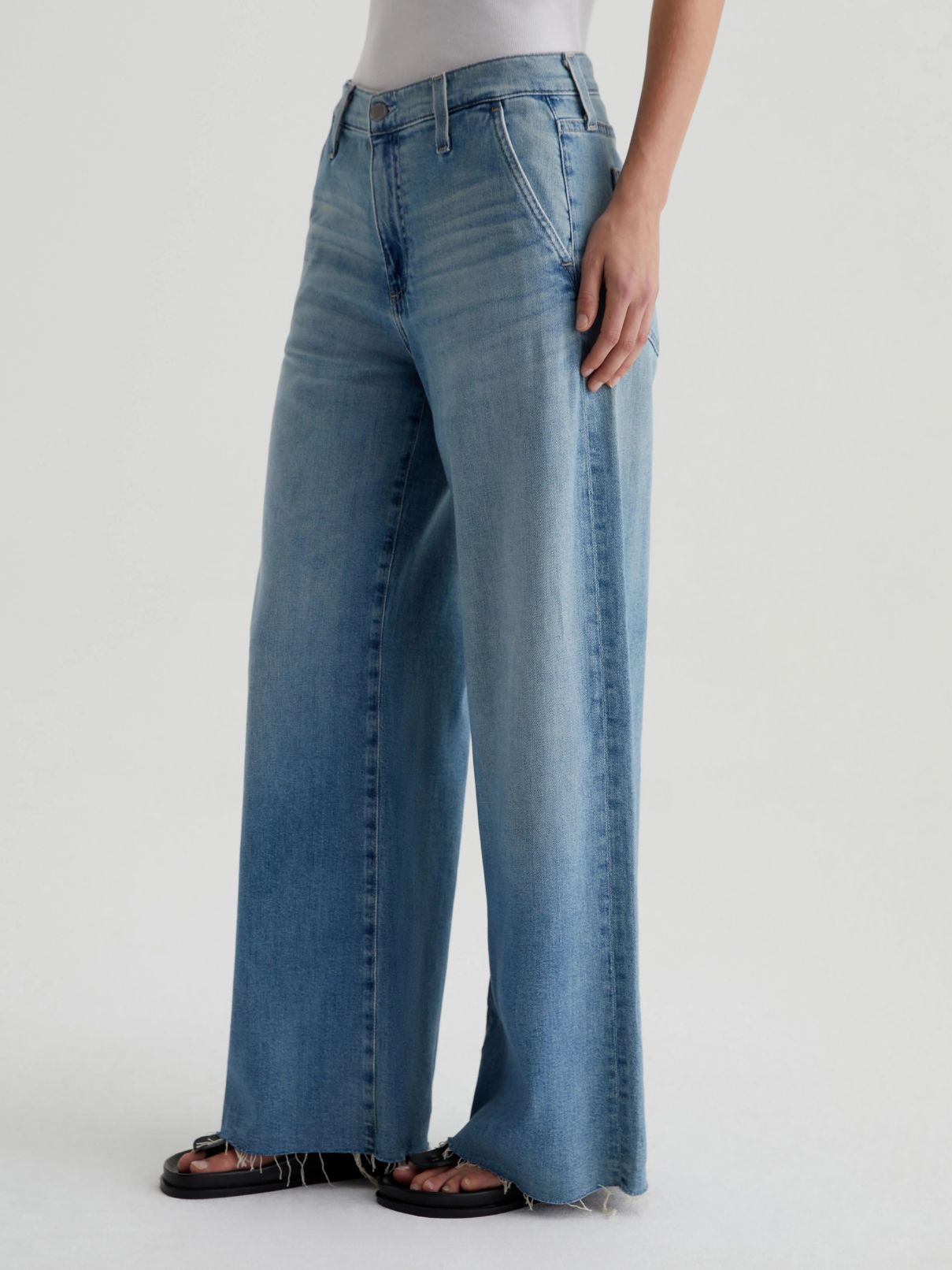 AG Jeans Stella Ankle Wide