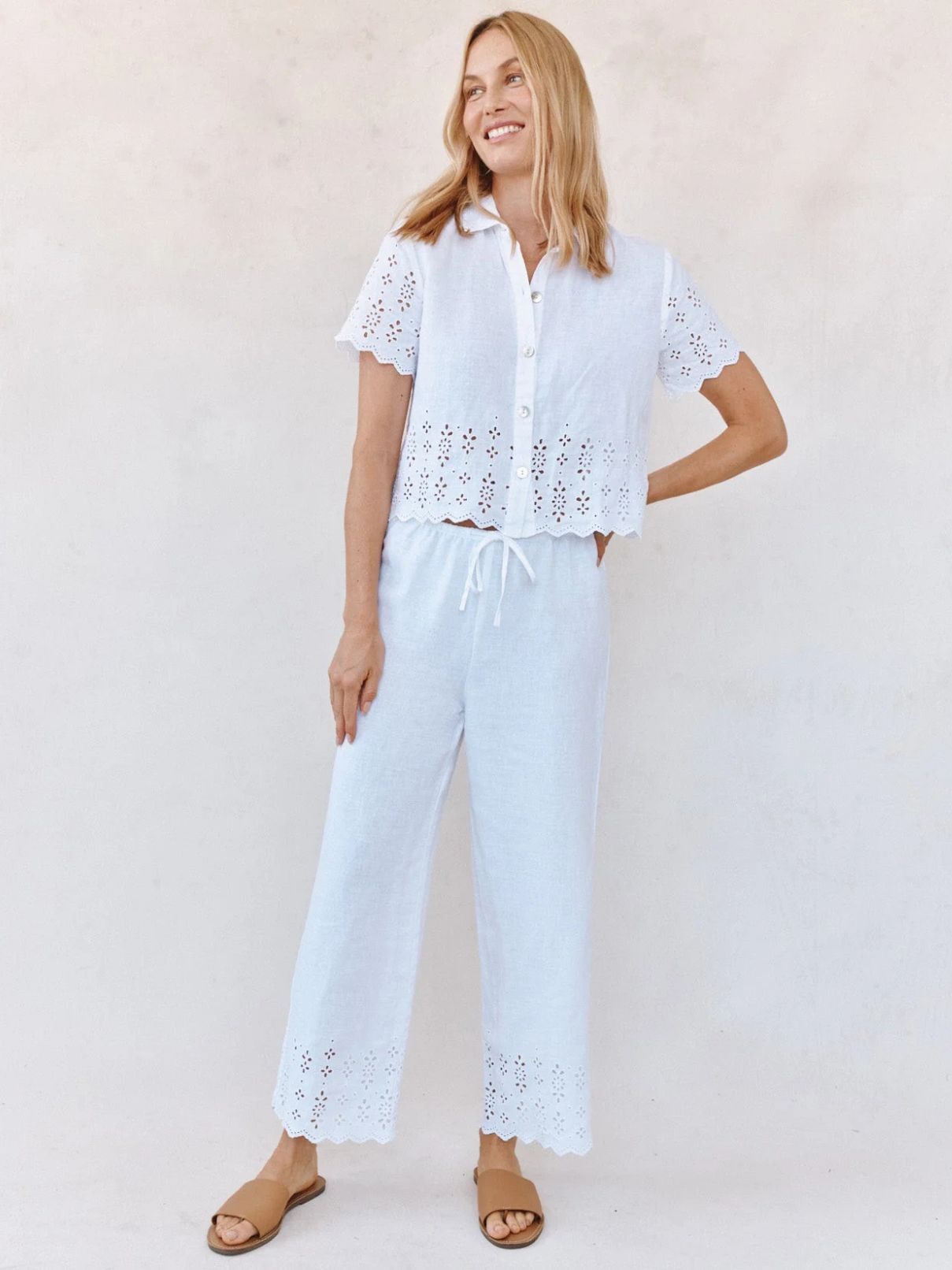 Bella Dahl S/S Embroidered Button Down in White