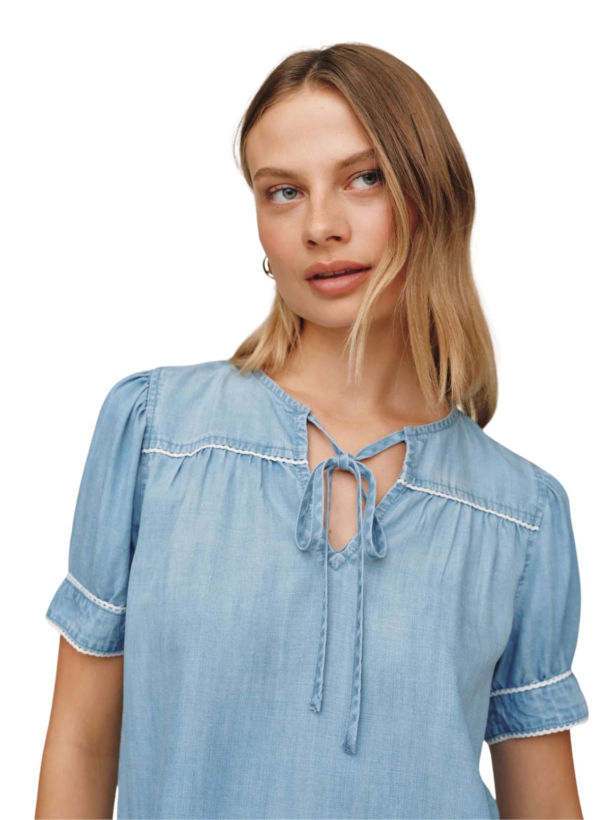 Bella Dahl Short Sleeve Pullover With Trim in Ombre Mist Wash