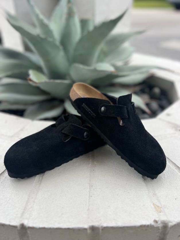 Birkenstock Boston Black SFB Suede Clog