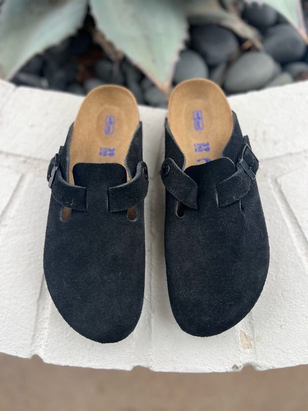Birkenstock Boston Black SFB Suede Clog