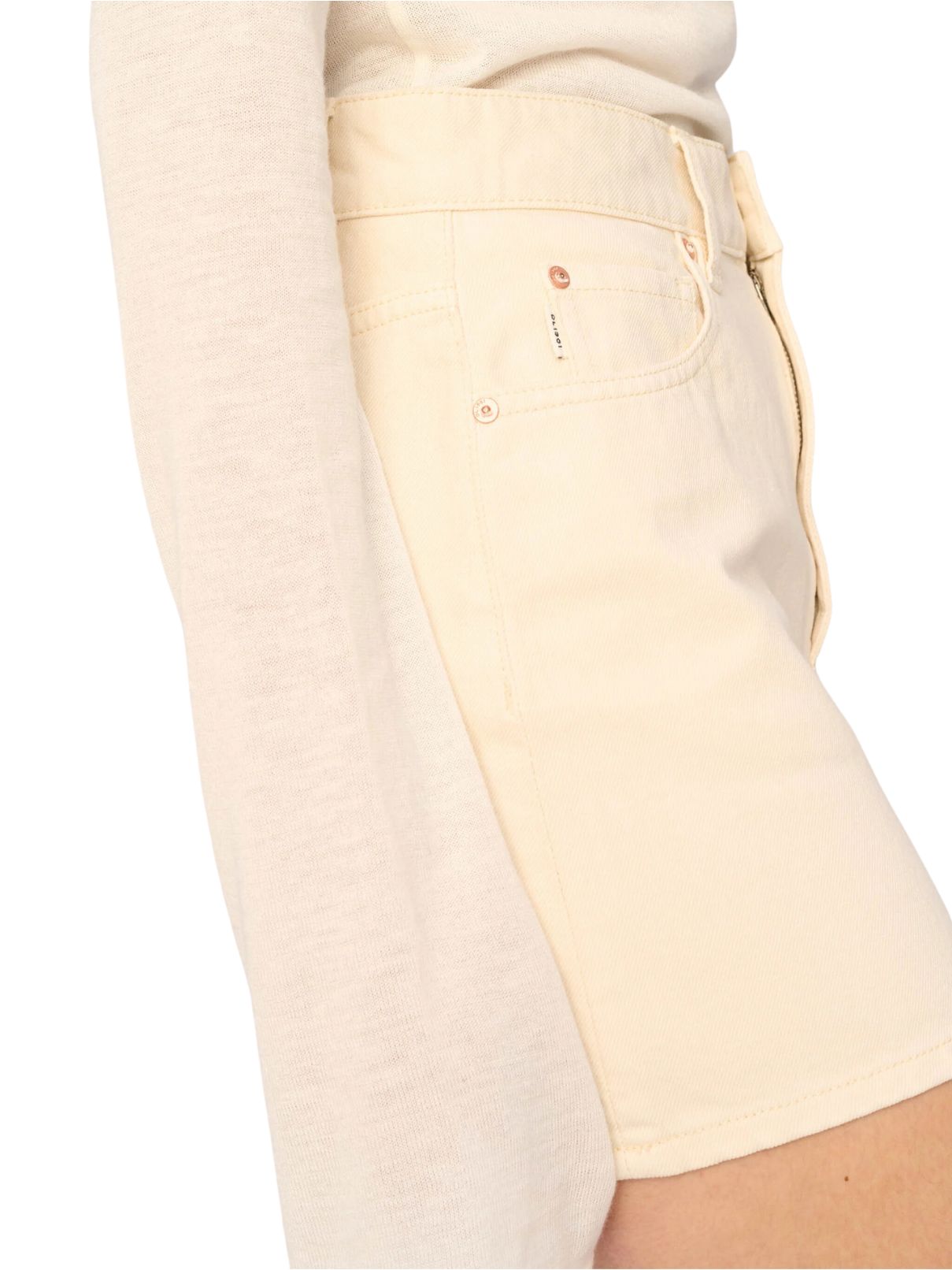 DL 1961 Denim Alma Mini in Ecru