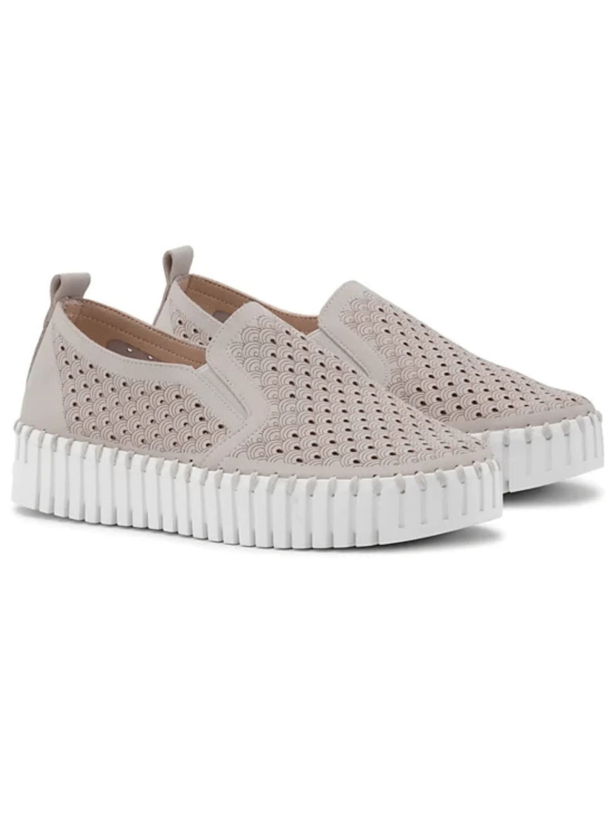 Ilse Jacobsen Tulip Platform in Atmosphere