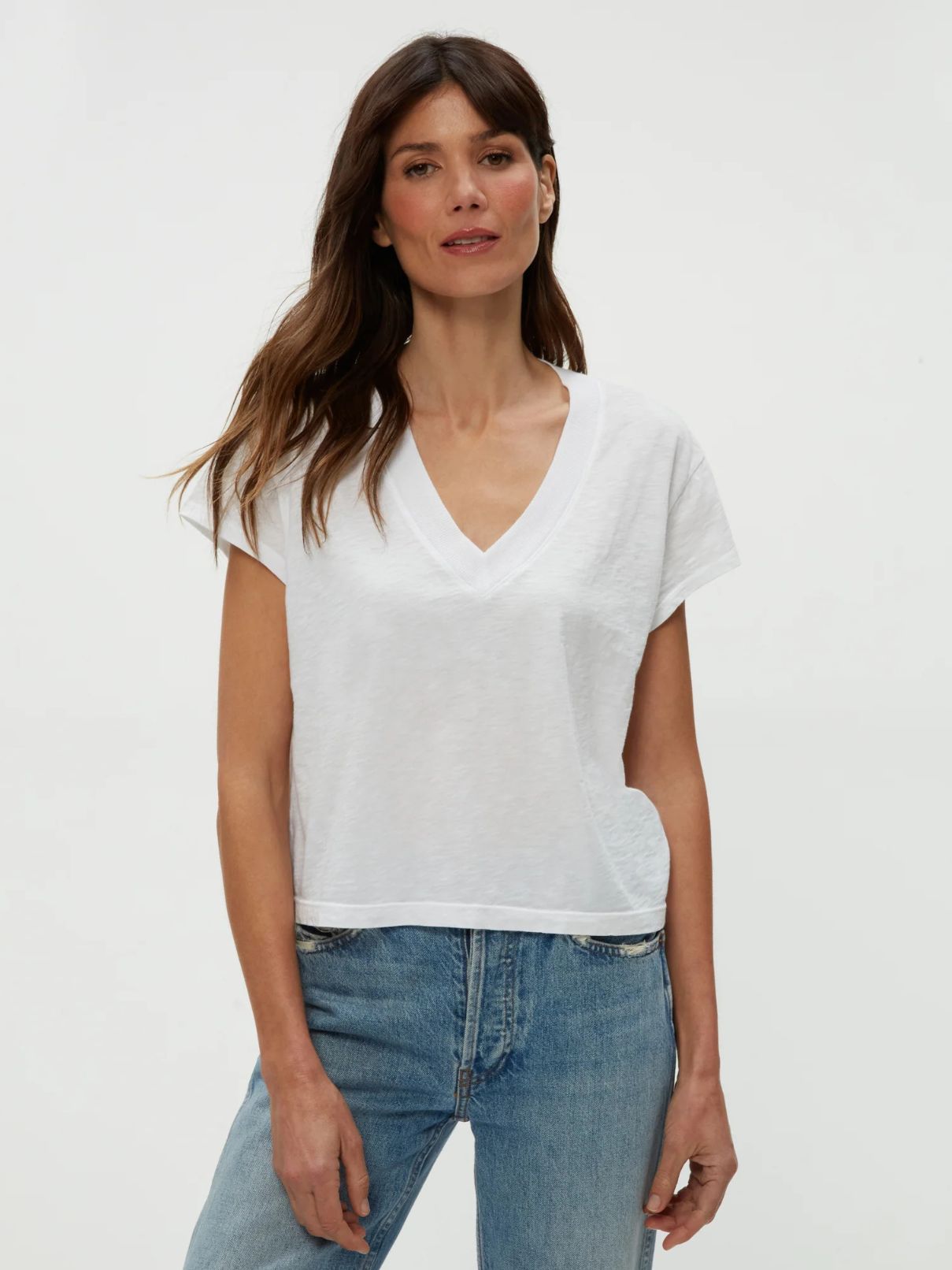 Michael Stars Harlan Cropped V-Nk Front Tee in White