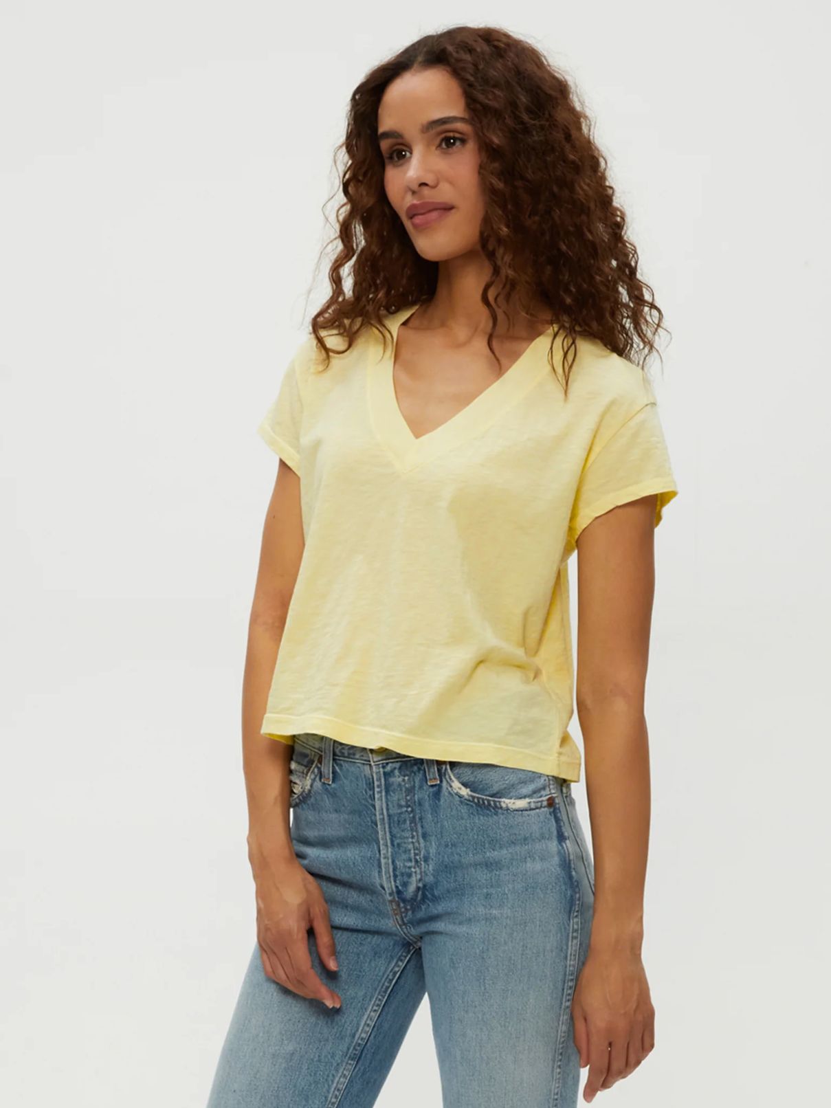 Michael Stars Harlan Cropped V-Nk in Buttercup