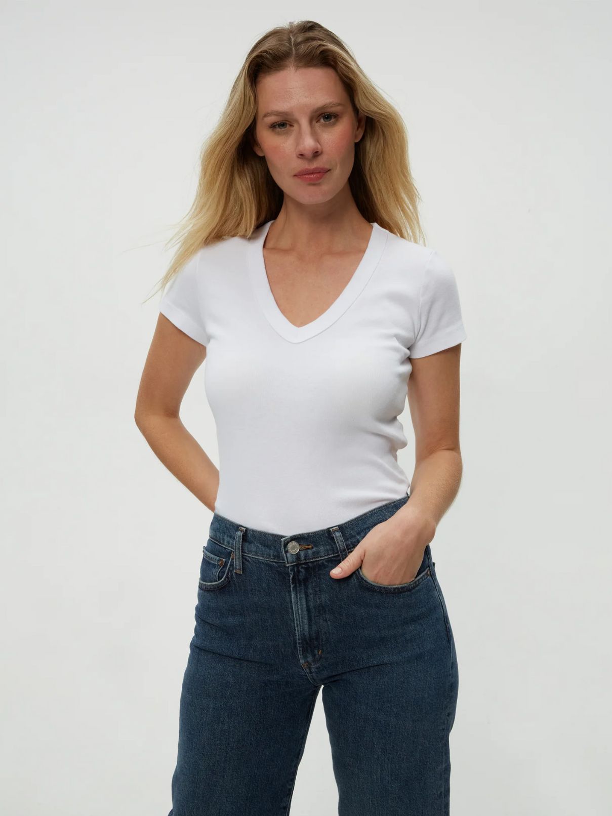 Michael Stars Nikki Vneck Tee in White