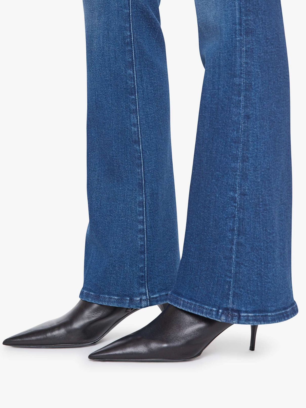 Mother Denim Weekender Nip It In The Butt