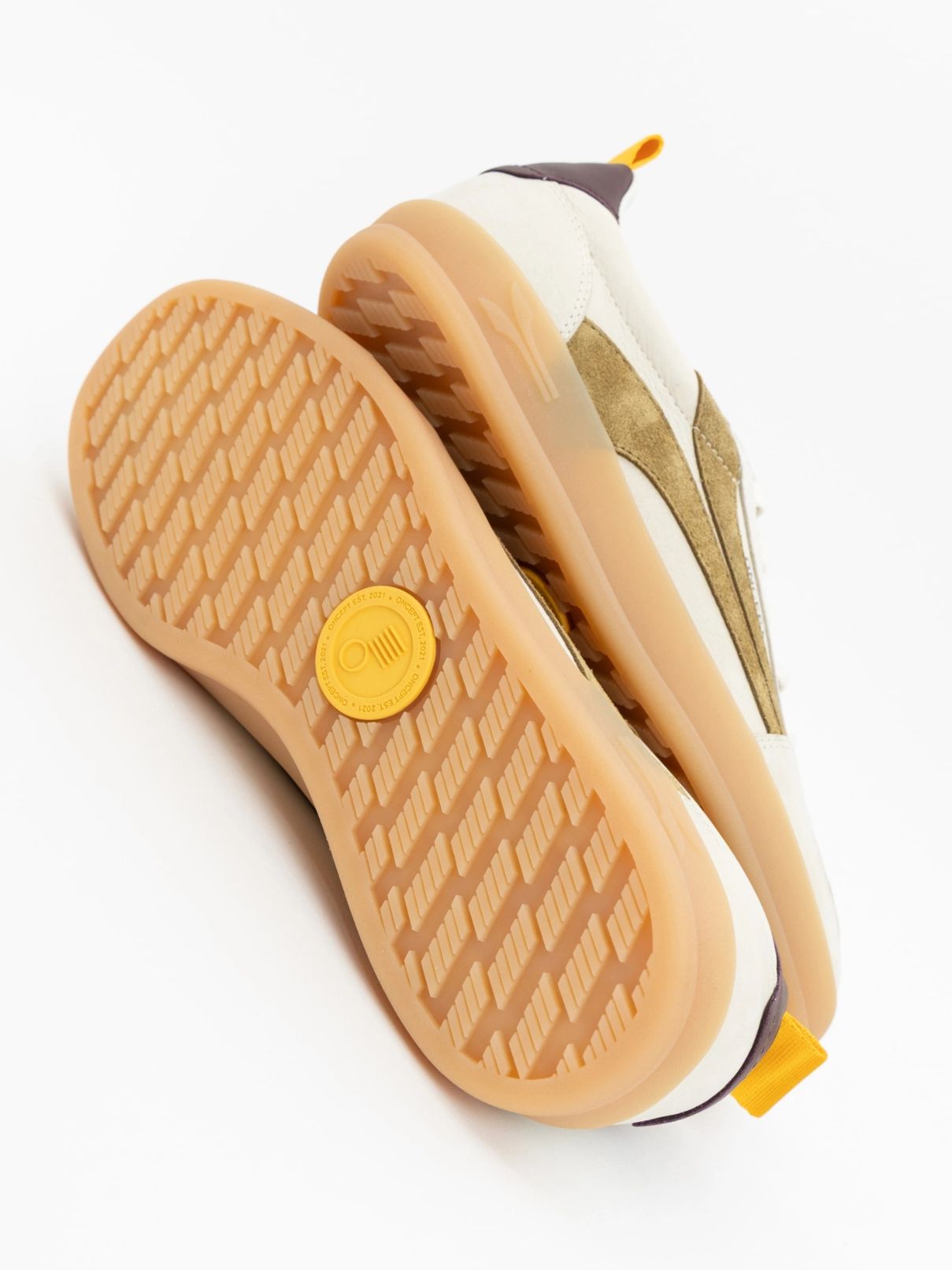 Oncept Fez Sneaker in Ivory