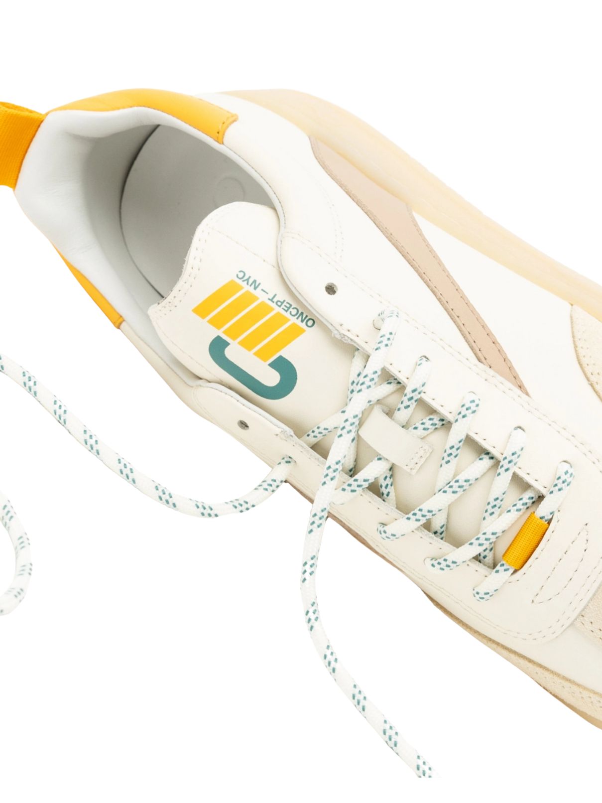 Oncept Panama Sneaker in Vanilla