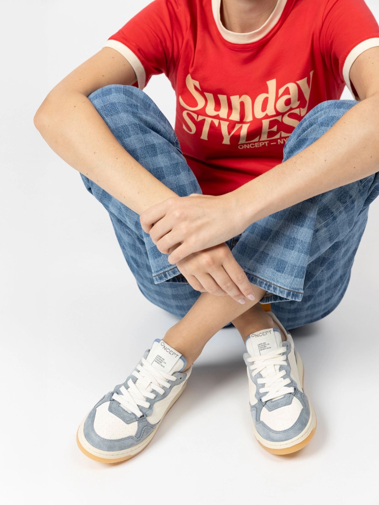 Oncept Phoenix Sneaker in Infinity Blue