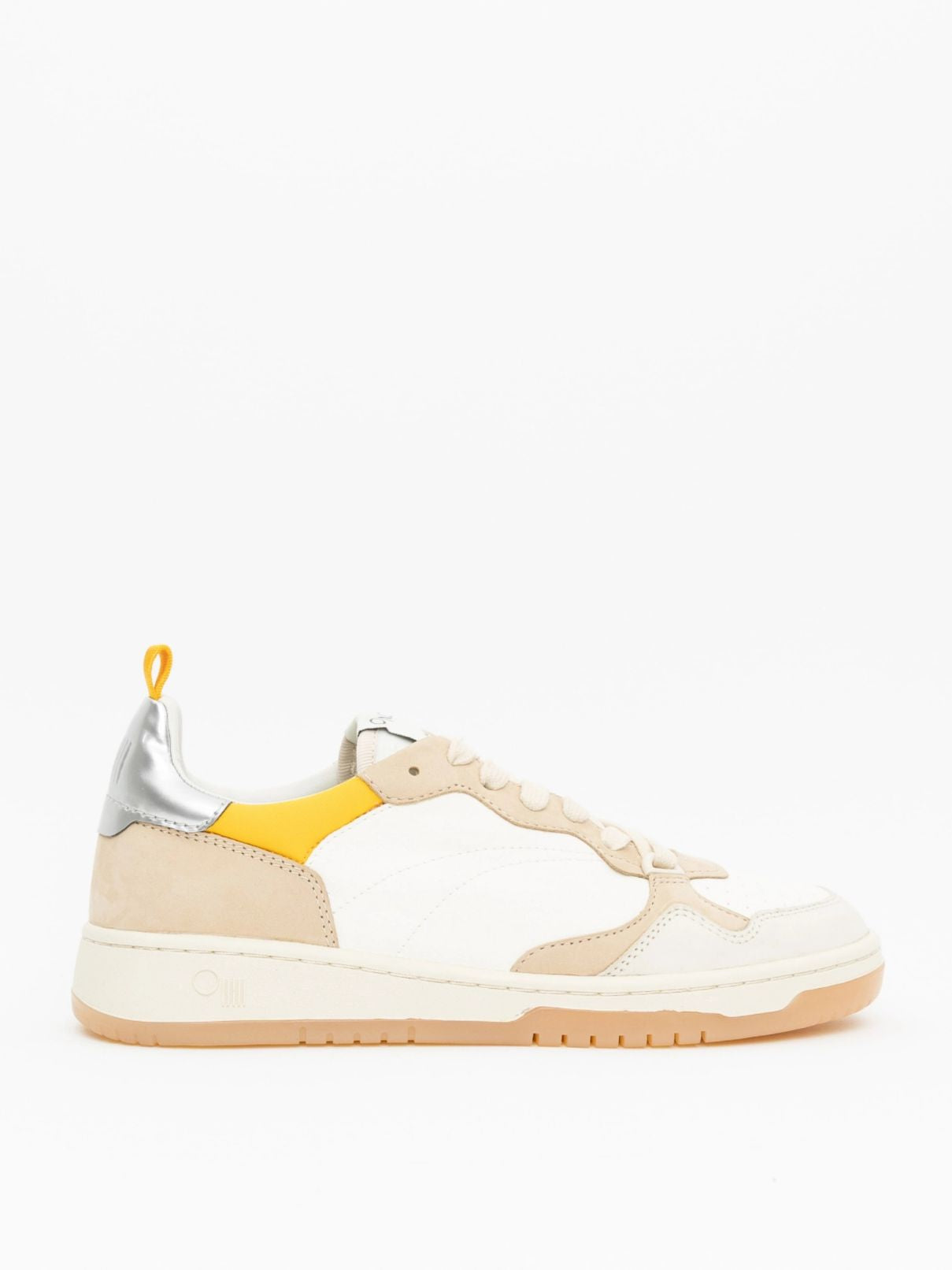 Oncept Phoenix Sneaker in Vanilla