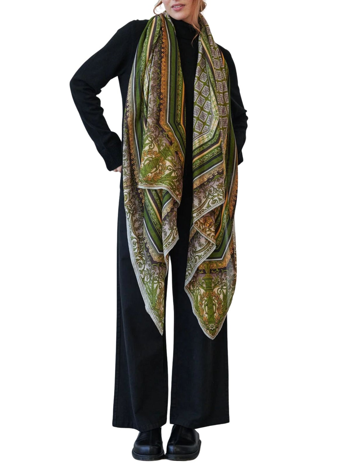 One Hundred Stars Amulet Scarf in Green