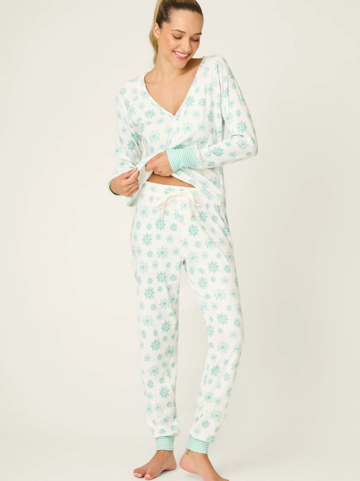 PJ Salvage Pj Set in Snowflake Wishes