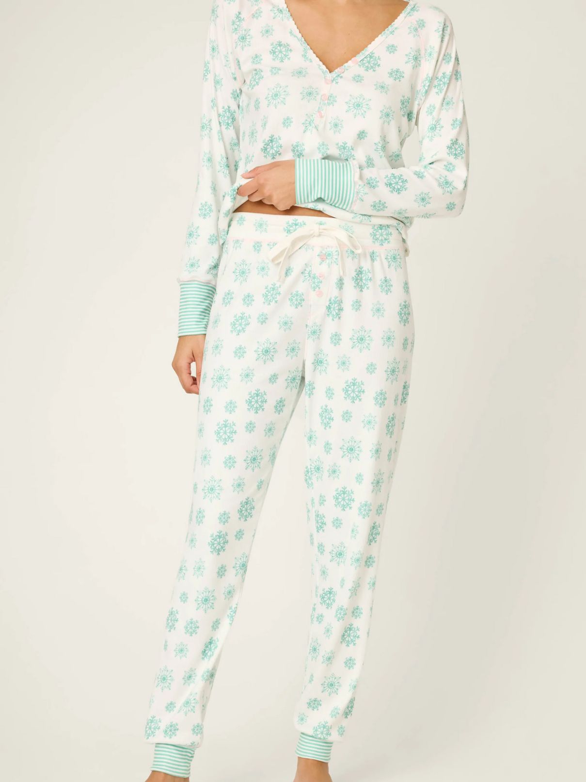 PJ Salvage Pj Set in Snowflake Wishes