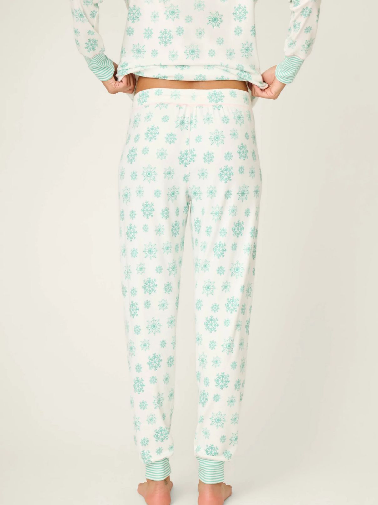 PJ Salvage Pj Set in Snowflake Wishes