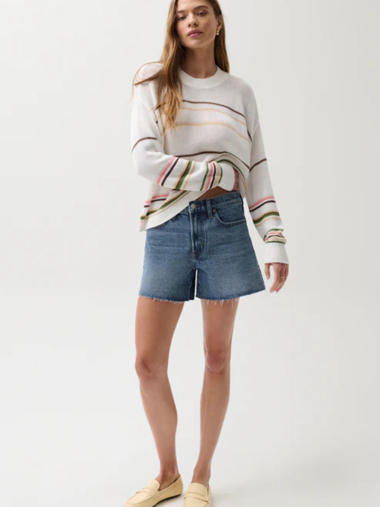 Pistola Kennedy Short in Cityscape