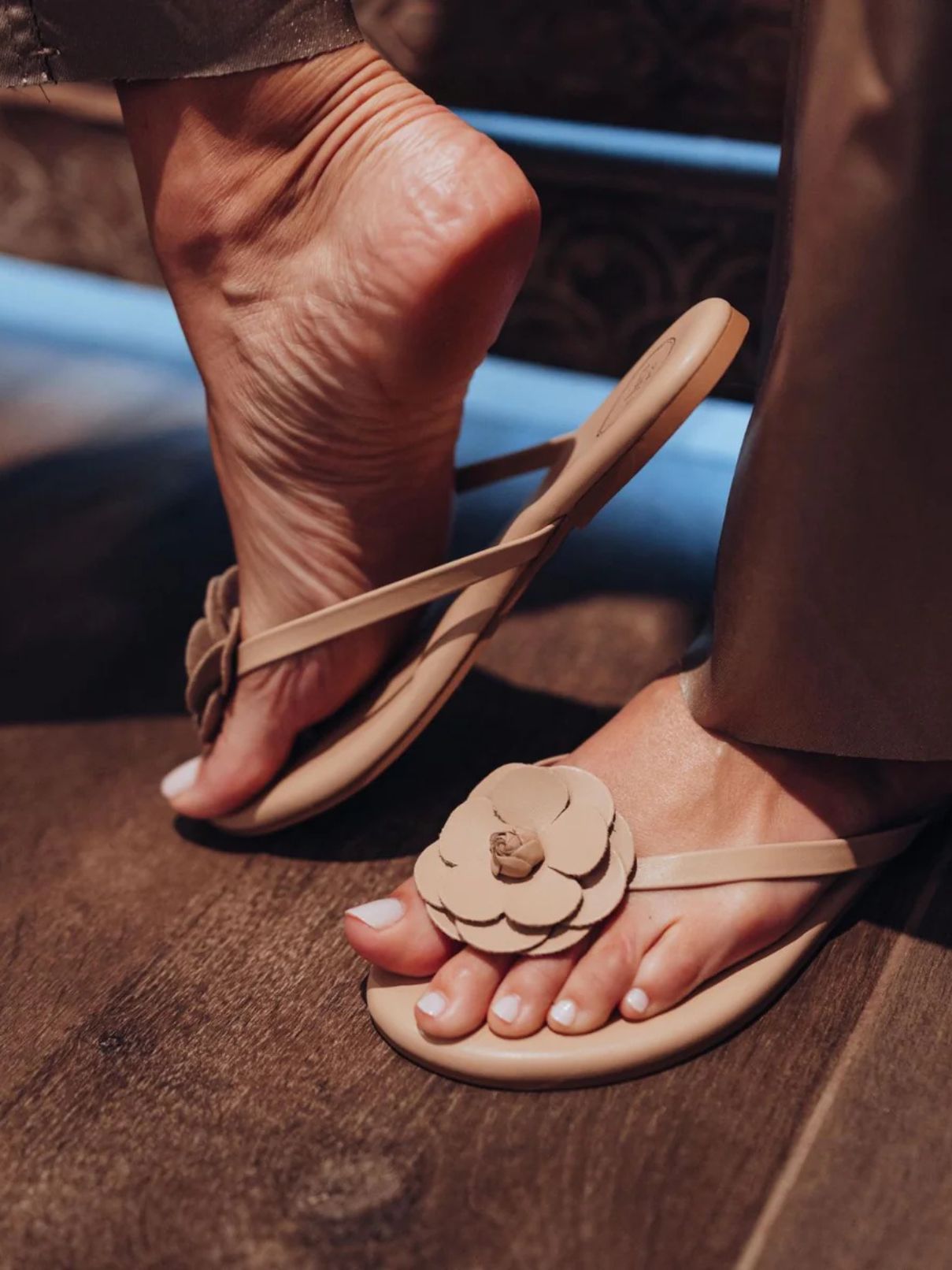 Soleil Sea Valentina Flower Sandal in Tan