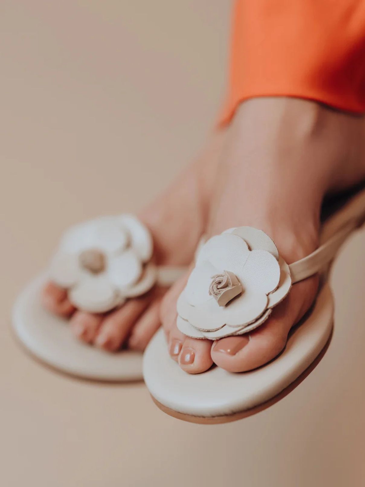 Soleil Sea Valentina Flower Sandal in Tan