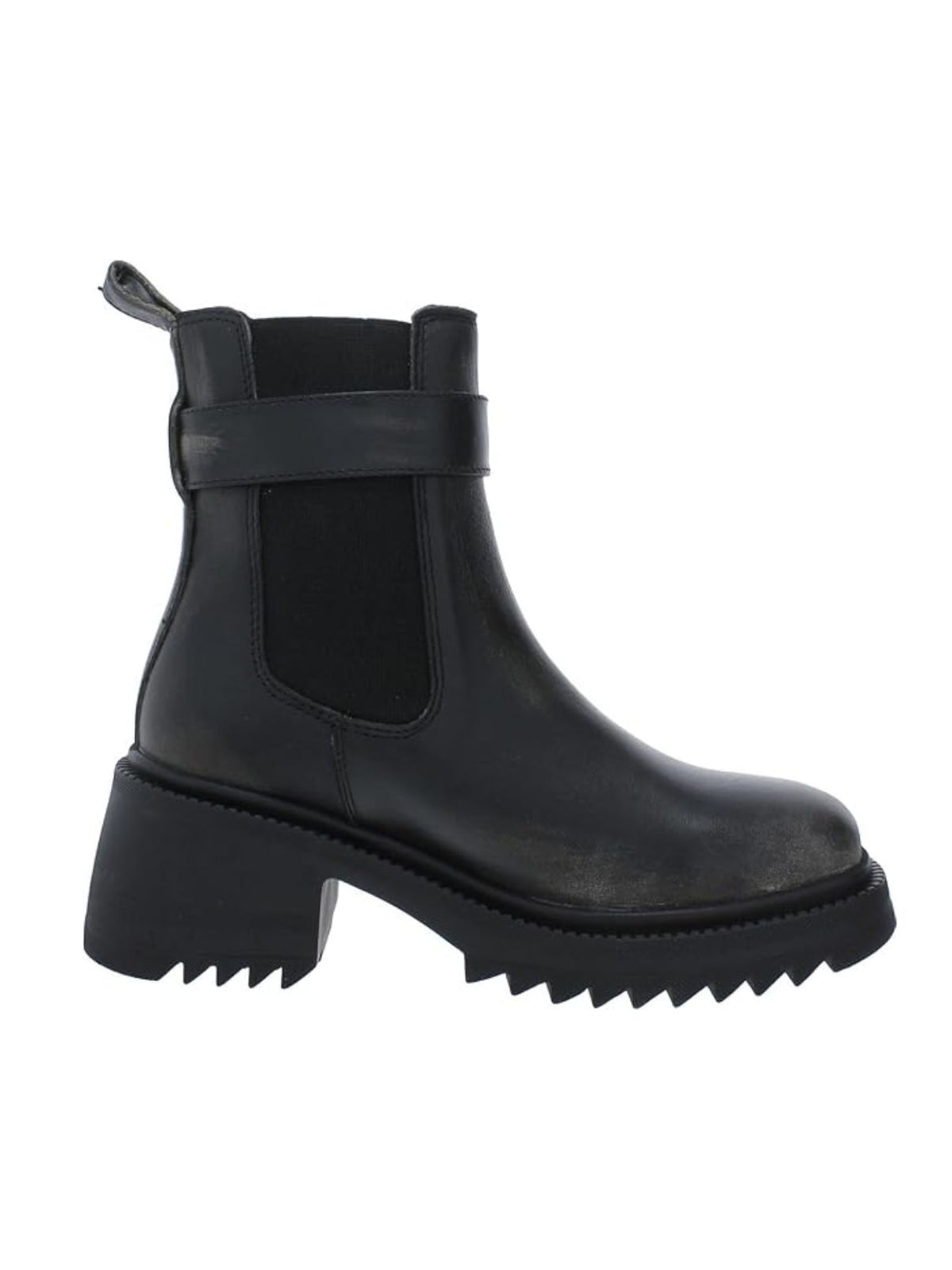 Steve Madden Gates Leather Ankle Boots in Black Distressed