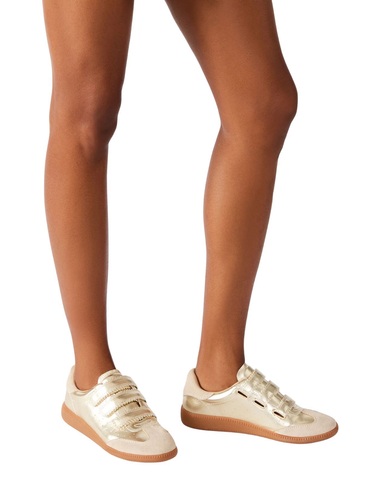 Steve Madden Momentum Sneaker – Gold