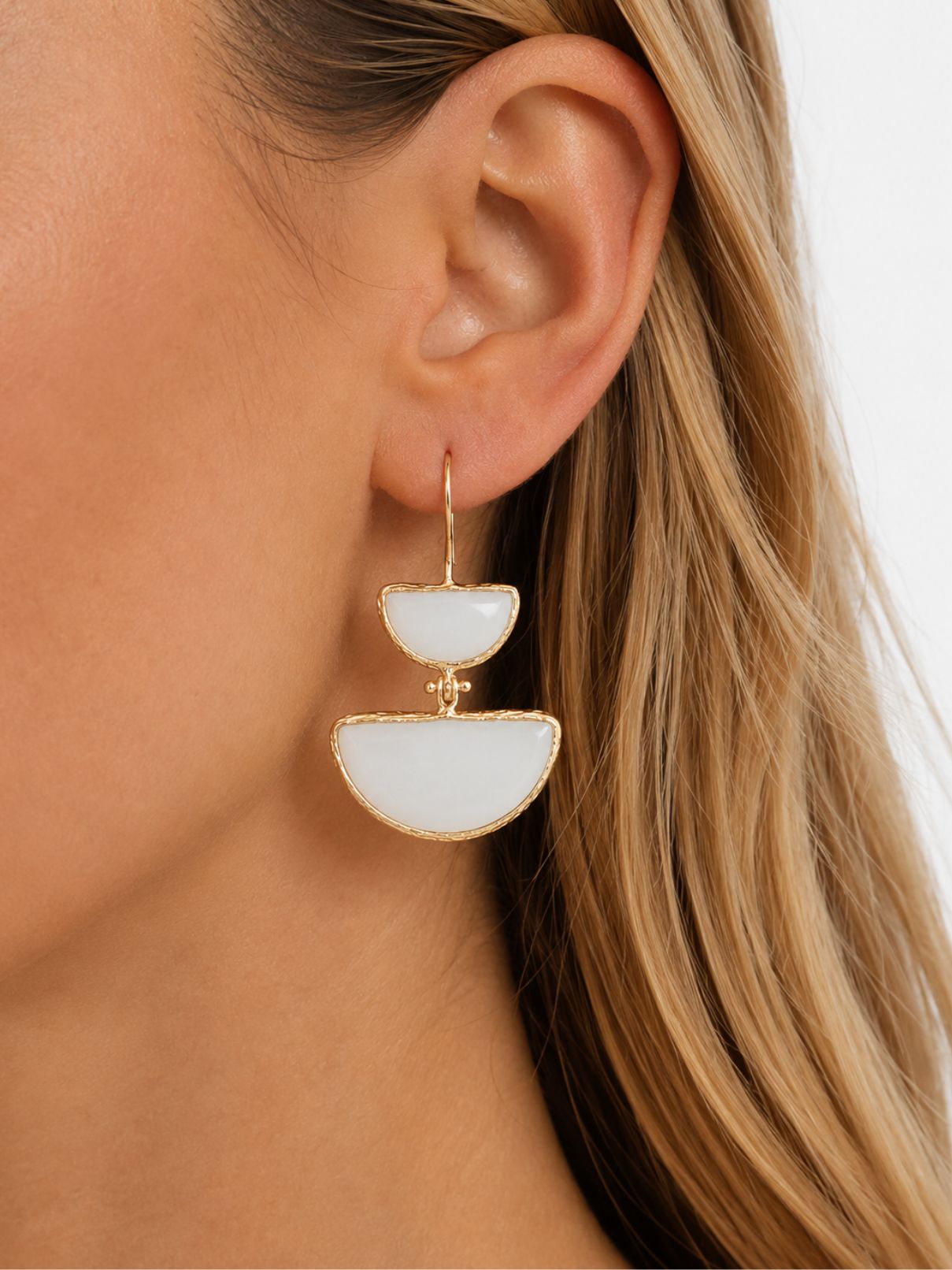 The Regina Earrings in White