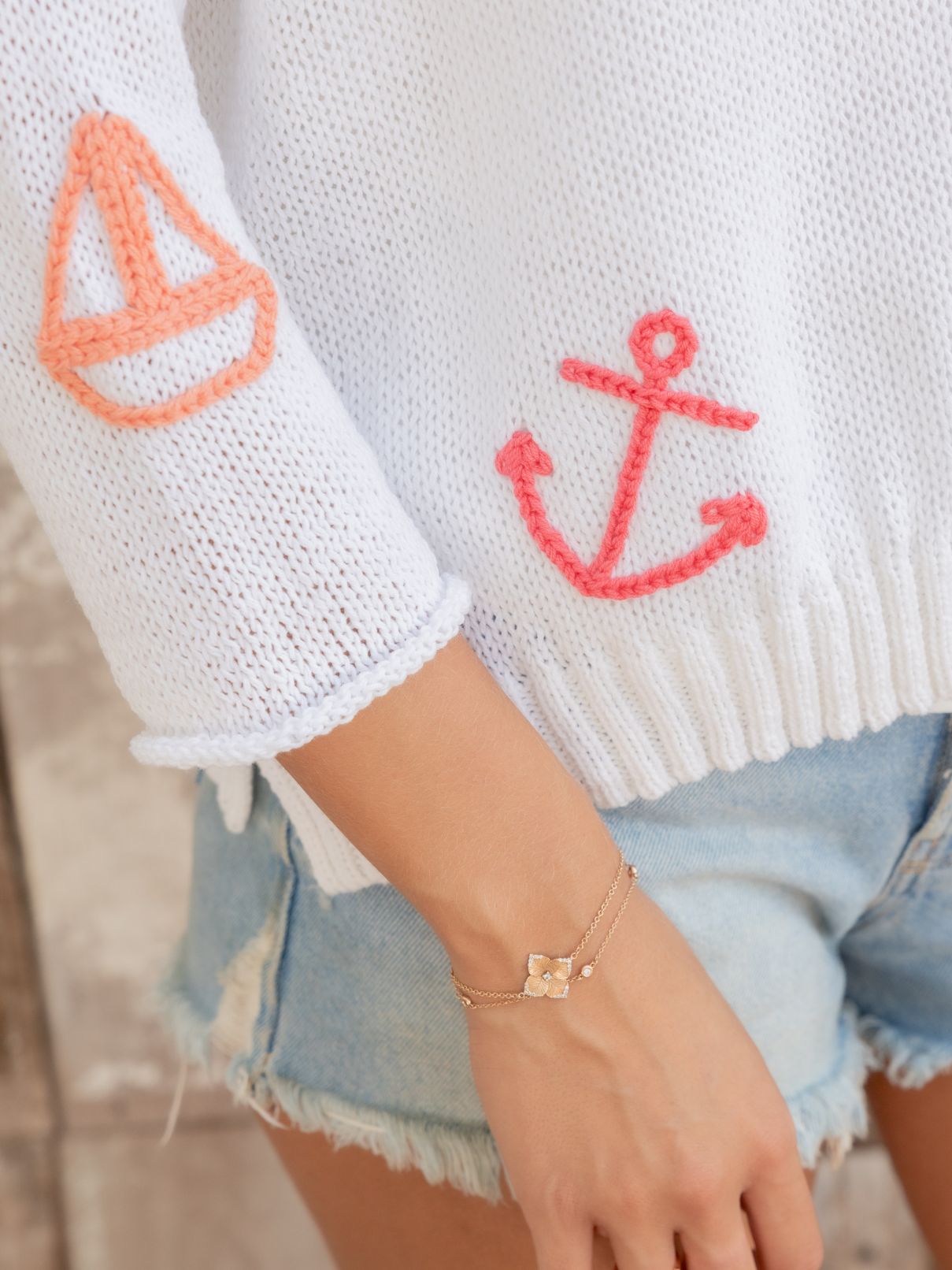 Wooden Ships Charms 3/4 Sleeve V Cotton Breaker Sweater in White/Multi