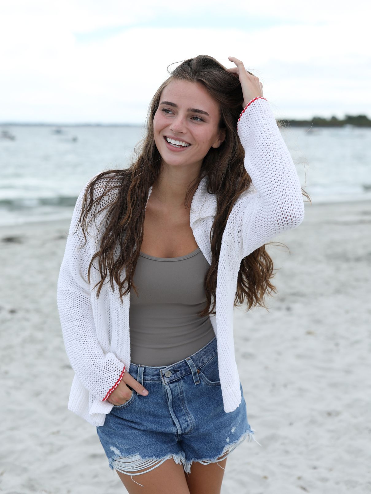 Wooden Ships Heart Back Chunky Cardi in Breaker White/Apple Red Cotton