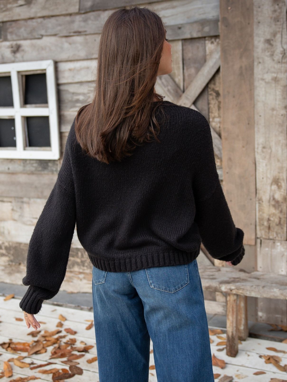 Wooden Ships Snowflake Chunky Cropped Crew in Black/Latte