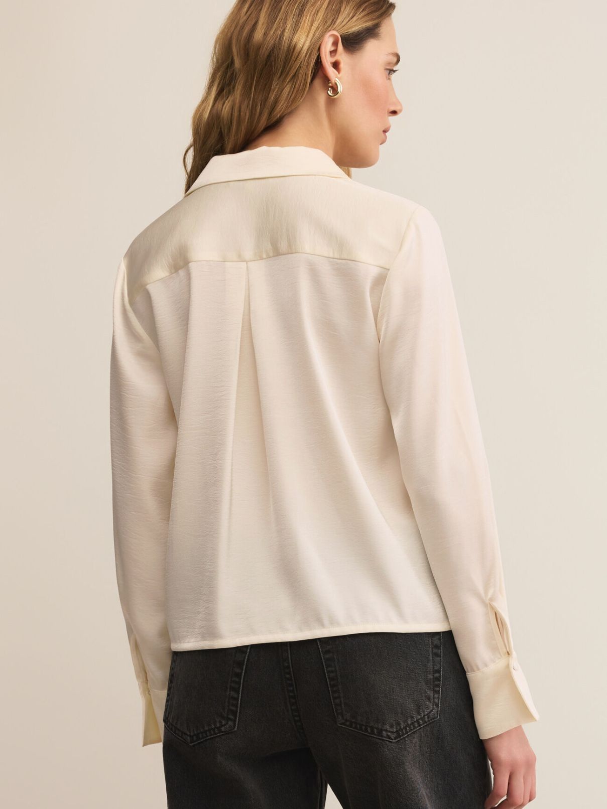 Z Supply Ana Satin Top in Cloud