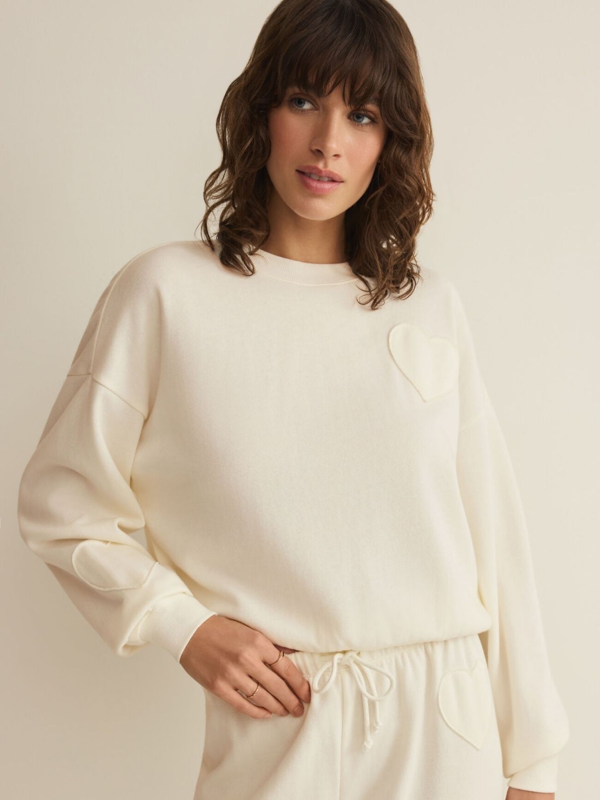 Z Supply Heart It Sweatshirt in Vanilla