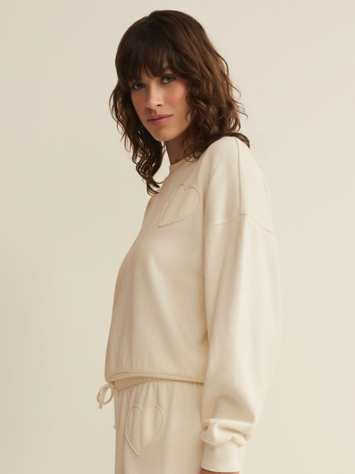 Z Supply Heart It Sweatshirt in Vanilla