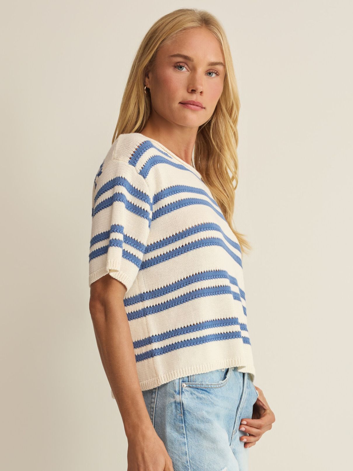 Z Supply Prado Stripe Sw eater Tee in Lake Blue