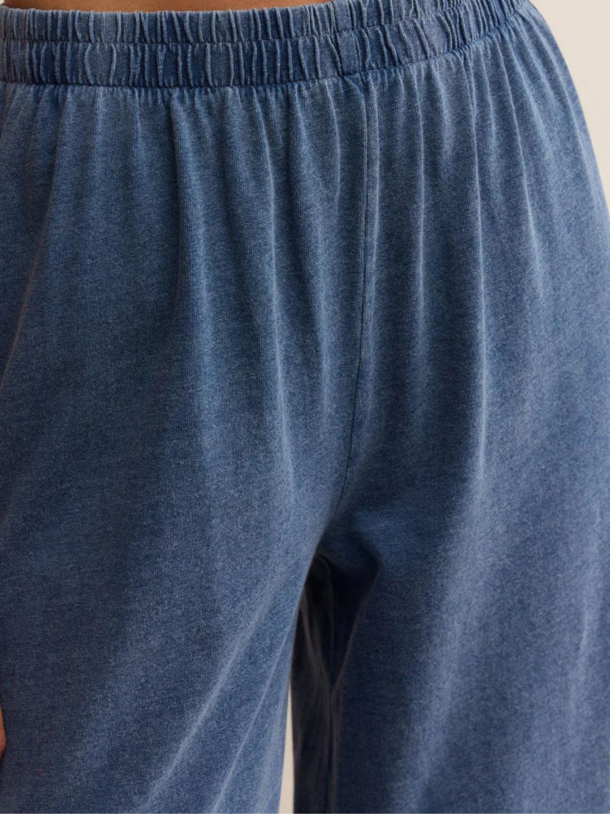 Z Supply Scout Jersey Denim Pant in Vintage Indigo