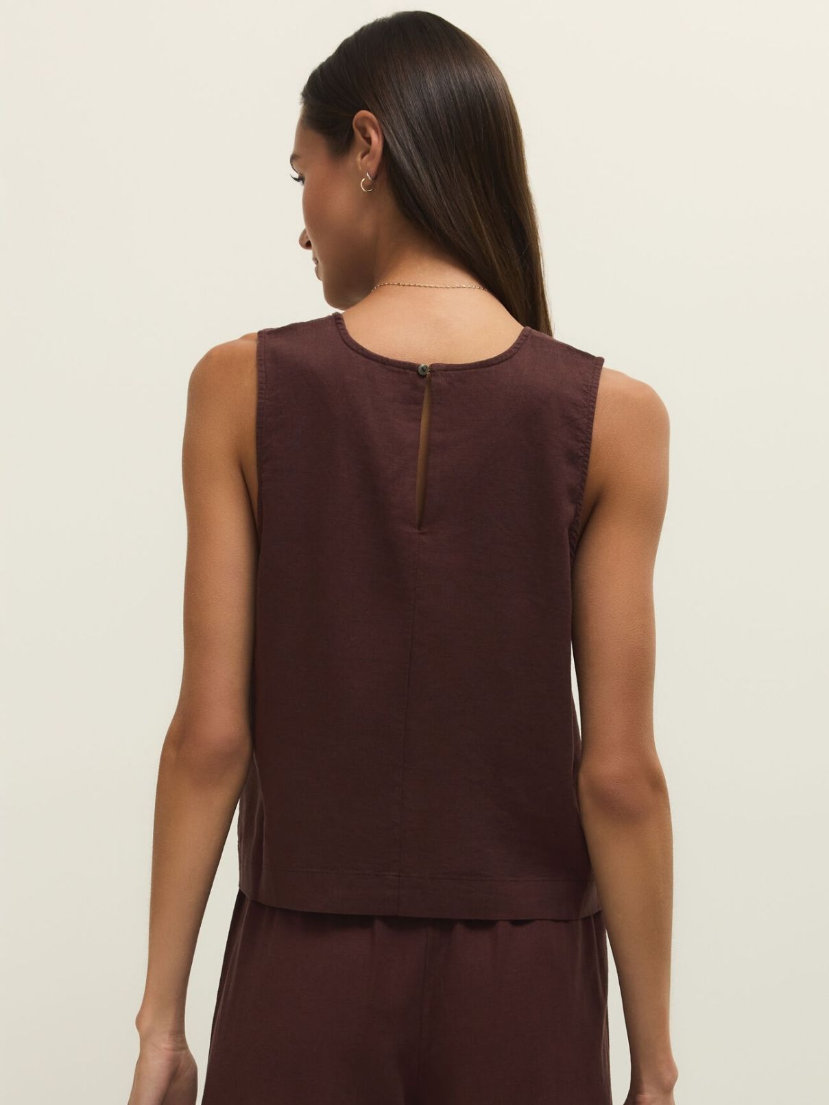 Z Supply Sloane Linen Top in Chocolate Cherry
