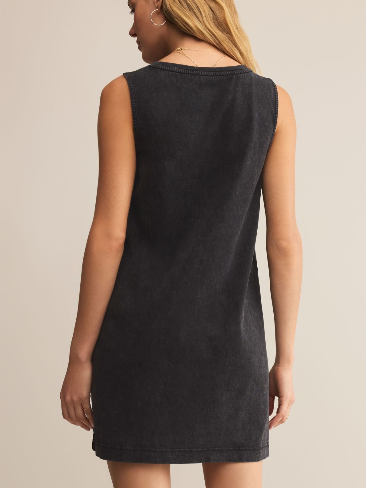 Z Supply Sloane Vneck Mini in True Black