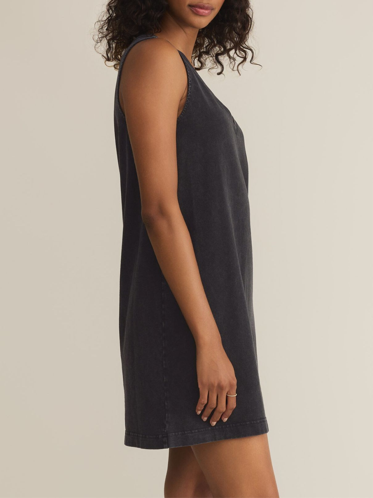 Z Supply Sloane Vneck Mini in True Black