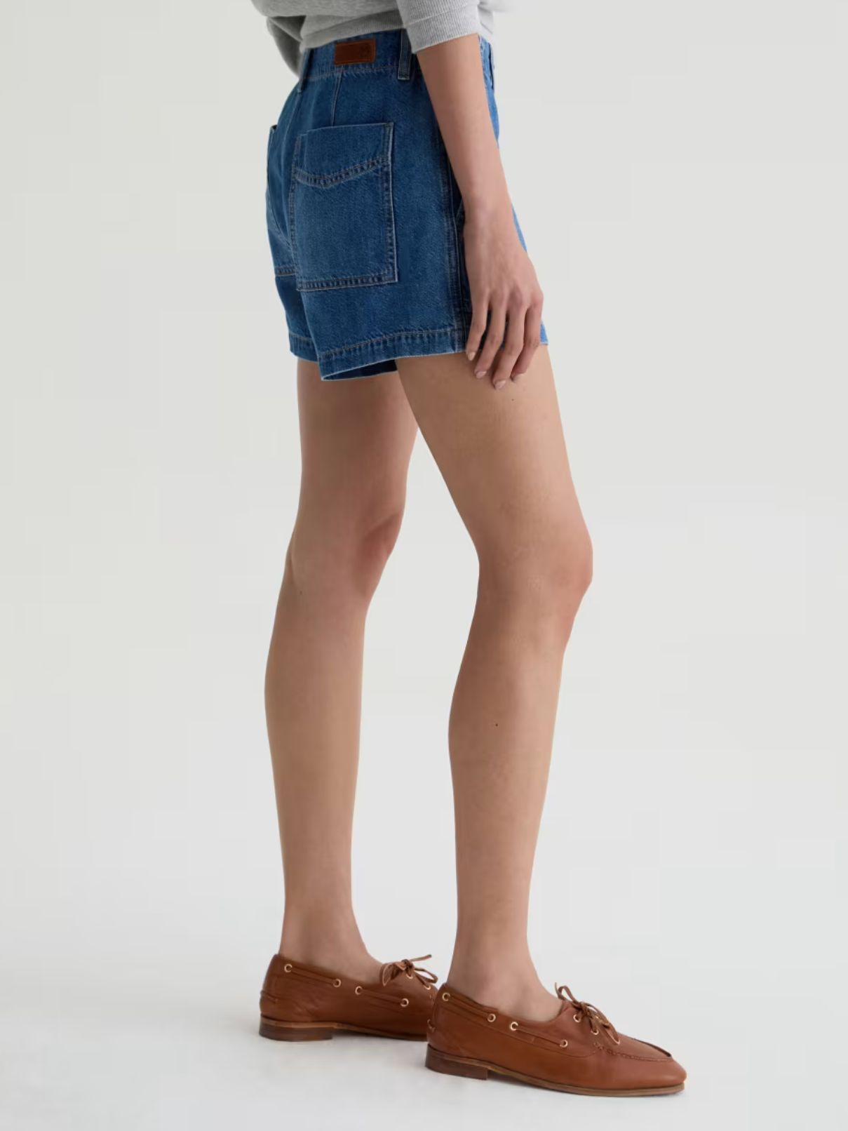 AG Jeans Analeigh Short in Gold Mountain
