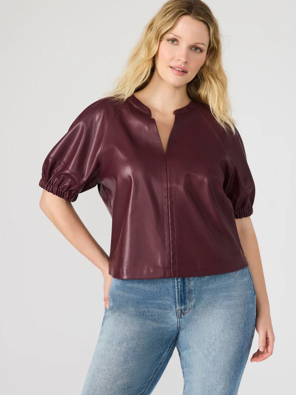BB Dakota by Steve Madden Roxanne Top in Wine
