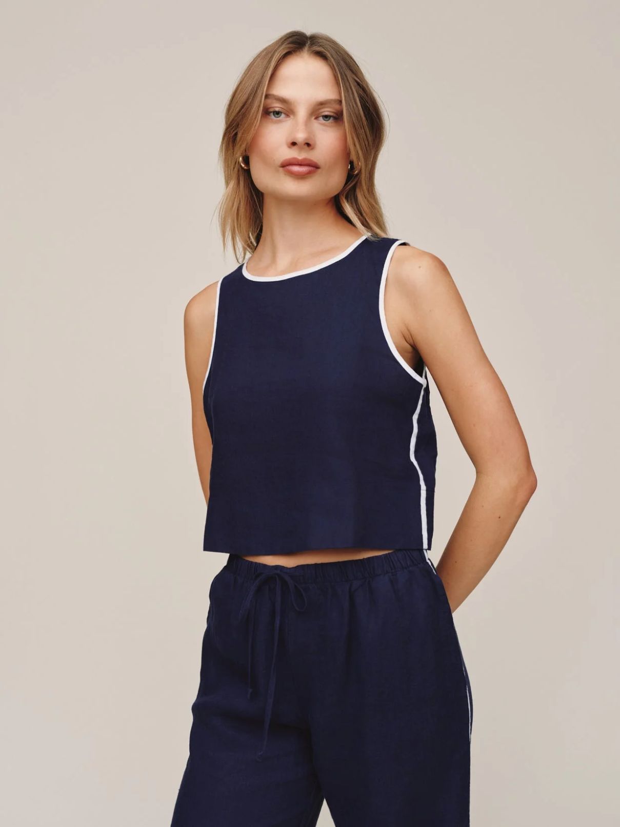 Bella Dahl Contrast Tank in Nautical Night