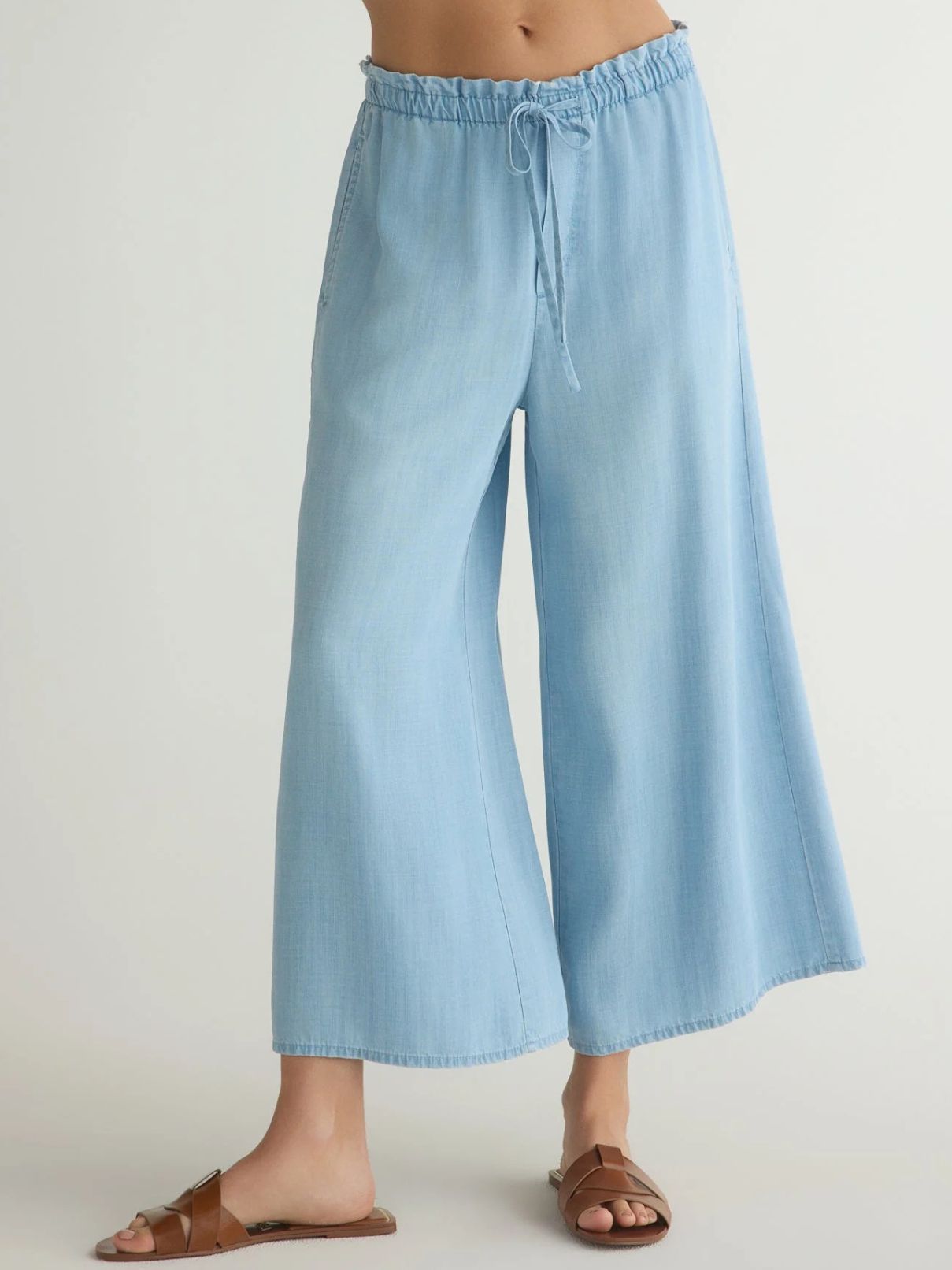 Bella Dahl Ruffle Waist Wide