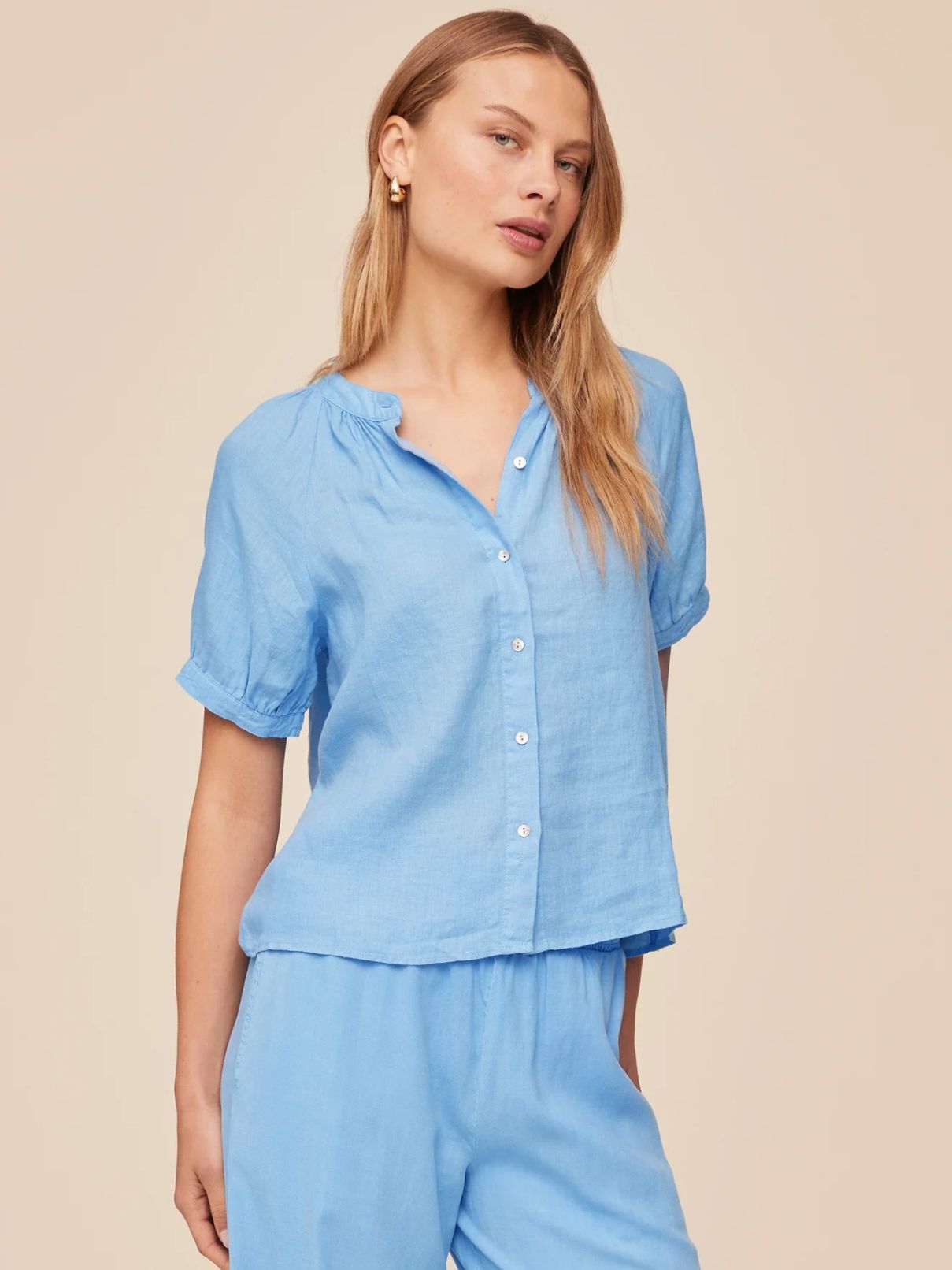 Bella Dahl S/S Raglan Shirt in Tidal Blue