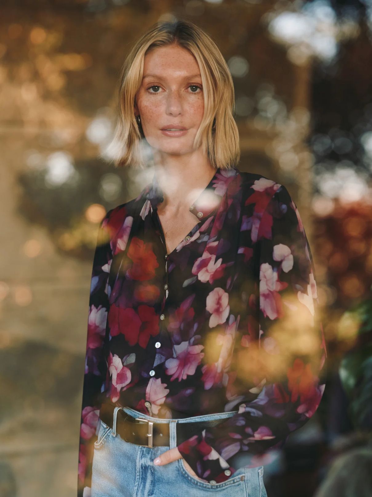 Bella Dahl Shirred Button Up Blouse in Berry Bloom Print