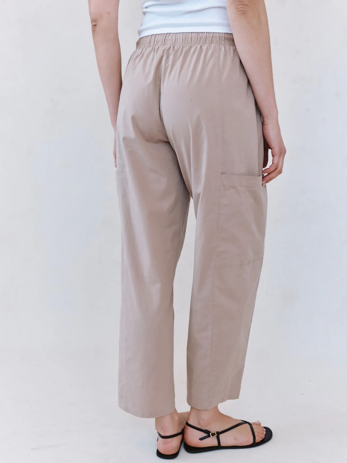 Bella Dahl Side Pocket Seamed Pant in Soft Dune