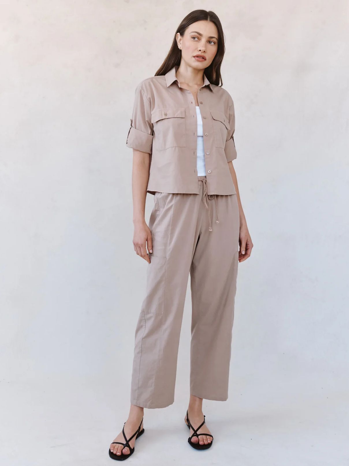 Bella Dahl Side Pocket Seamed Pant in Soft Dune