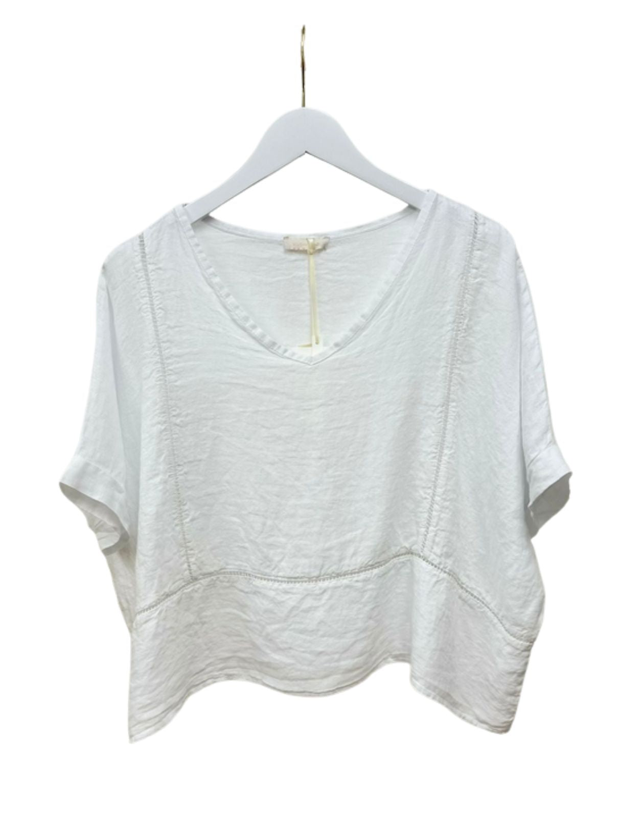 Cotton Island Linen V-Neck Top in White 