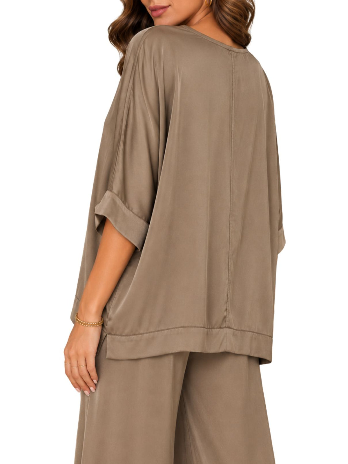 Cotton Island Silky Dolman Sleeve V-Neck Top in Mocha