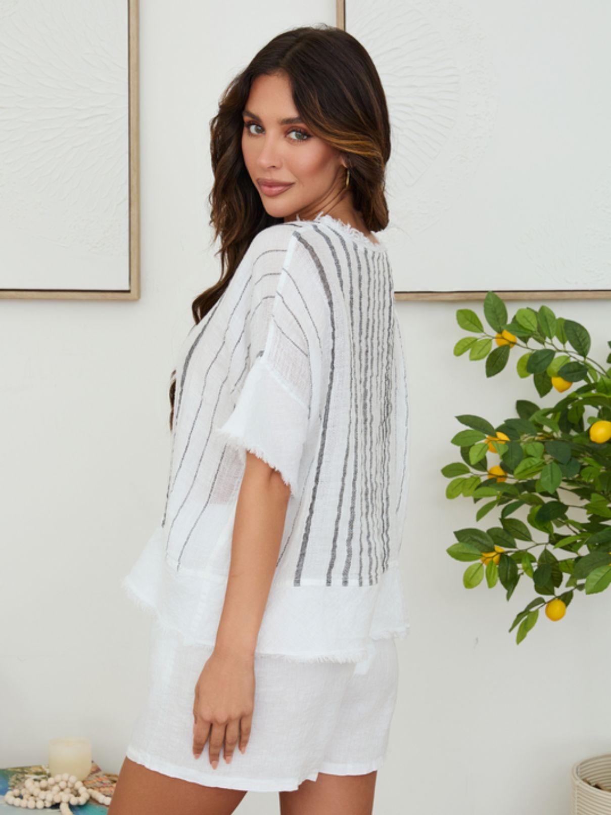 Cotton Island Stripe Fishnet Fringe in White/Black