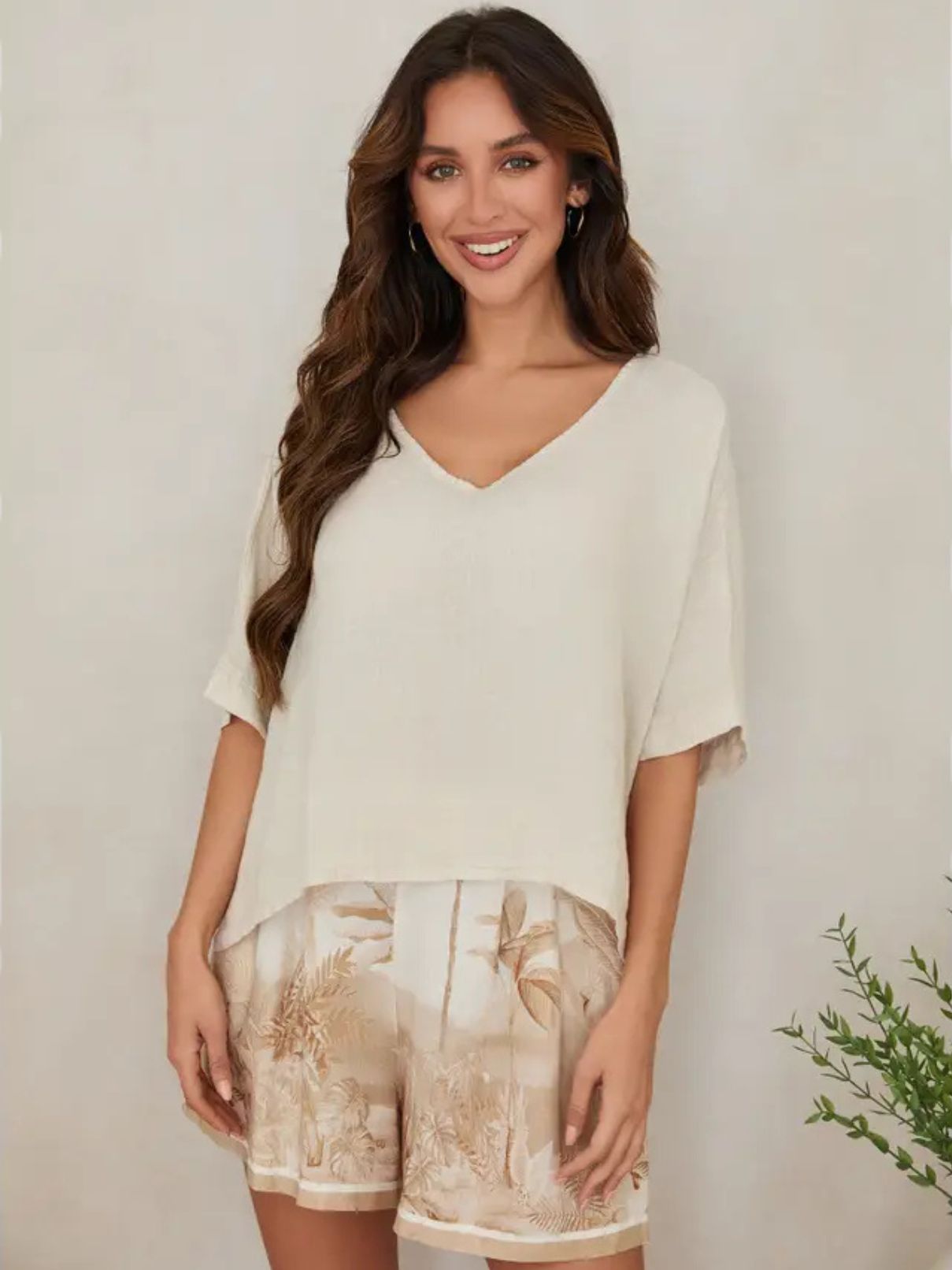 Cotton Island  Vneck Linen Dolman Crop in Beige