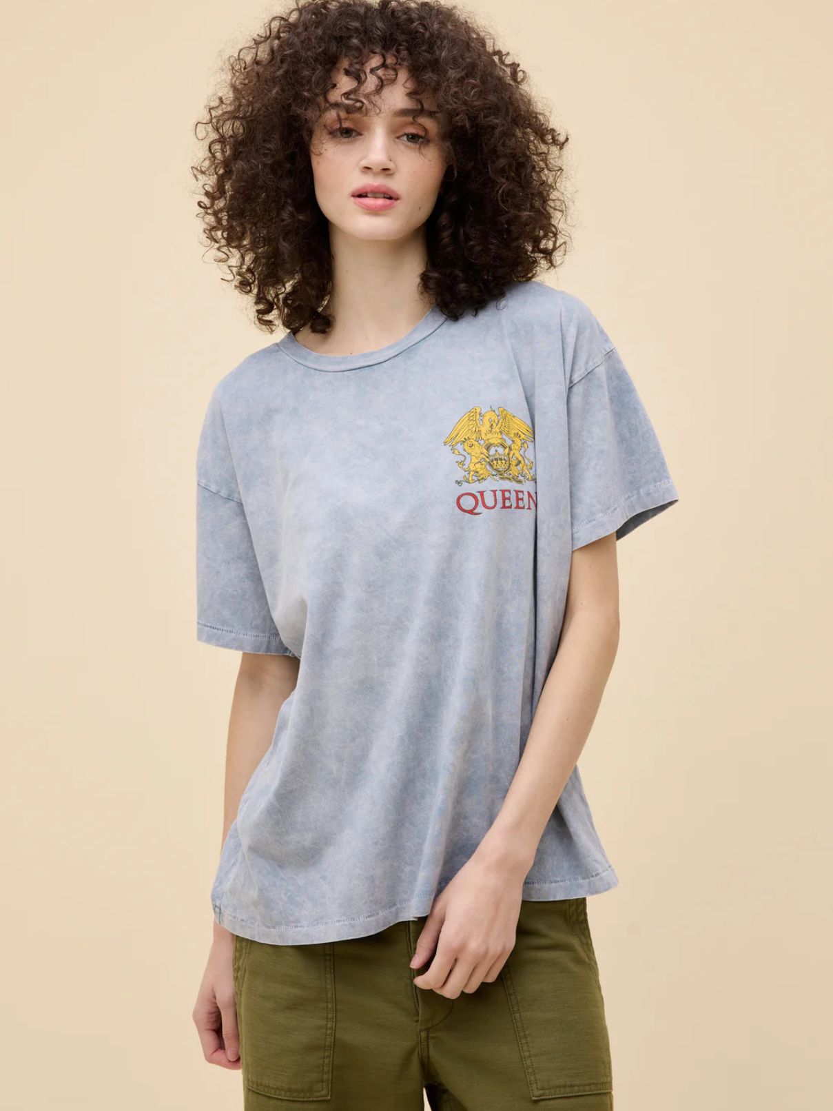 DAYDREAMER Queen World Tour 1977 Merch Tee